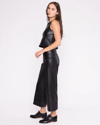 CROPPED VEGAN LEATHER STRAIGHT LEG PANT