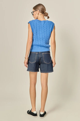 Cable Knit Chunky Vest