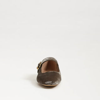 MICHAELA MARY JANE FLAT